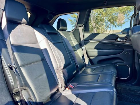 Used 2019 Jeep Grand Cherokee High Altitude image 13