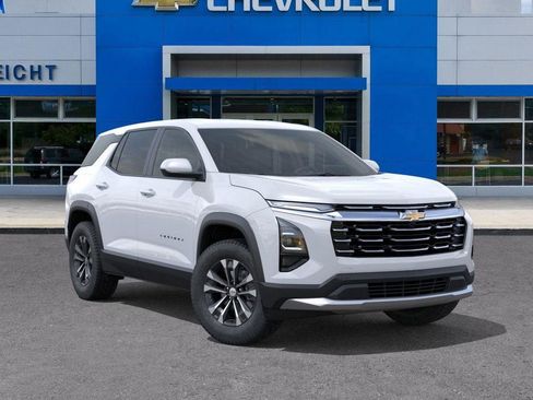 New 2026 Chevrolet Equinox LT w/ Convenience Package II image 7