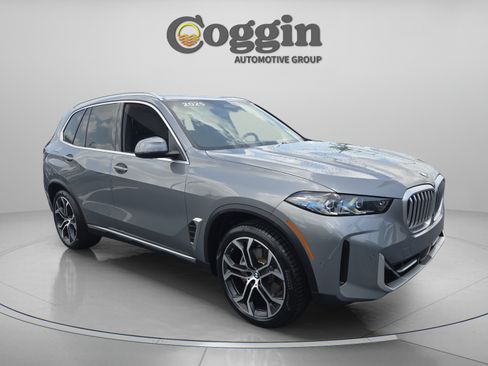 Used 2025 BMW X5 sDrive40i RWD image 2