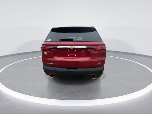 Used 2023 Chevrolet Traverse LT AWD/4WD image 7