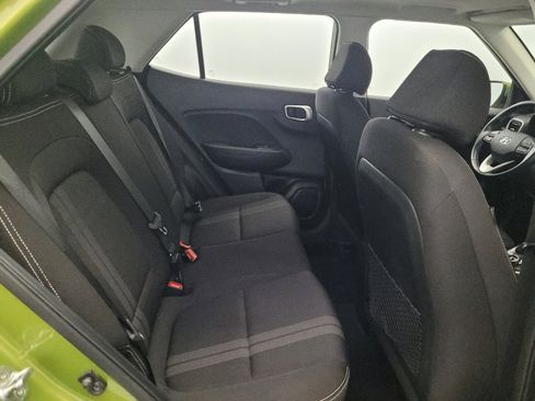 Used 2020 Hyundai Venue SEL w/ Convenience Package FWD image 19