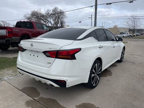 Used 2019 Nissan Altima 2.5 Platinum image 13