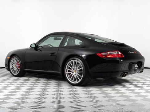 Used 2005 Porsche 911 Carrera S RWD image 2