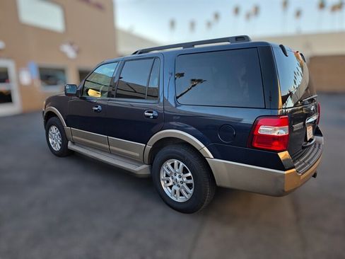 Used 2014 Ford Expedition XLT w/ Equipment Group 201A image 8