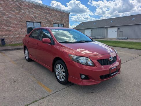 Used 2010 Toyota Corolla S FWD image 3