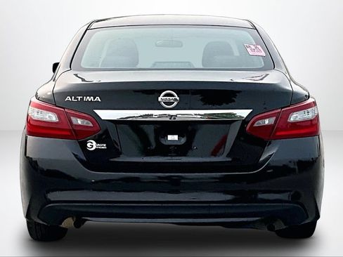 Used 2018 Nissan Altima 2.5 S w/ S Convenience Package FWD image 5