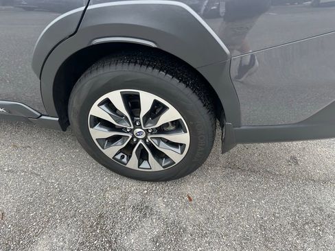 Used 2025 Subaru Outback Touring XT image 9