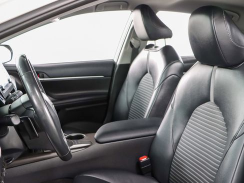 Used 2023 Toyota Camry SE w/ Convenience Package FWD image 23