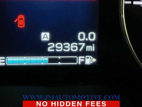 Used 2022 Subaru Impreza 2.0i Limited image 21