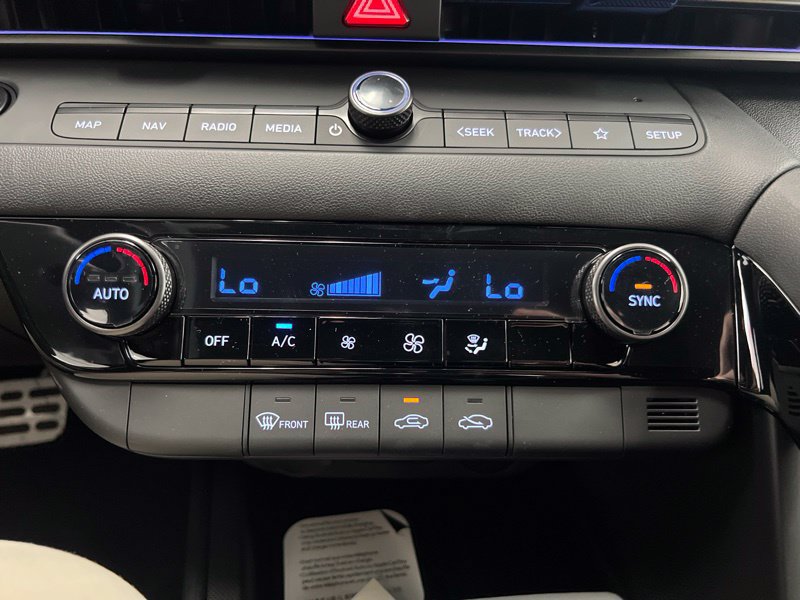 New 2026 Hyundai Elantra SEL FWD image 28