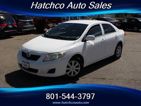 Used 2010 Toyota Corolla FWD image 1