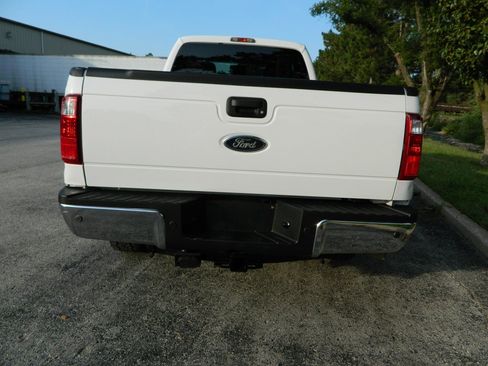 Used 2011 Ford F250 XLT w/ Advanced Security Group AWD/4WD image 22