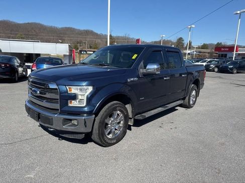 Used 2015 Ford F150 Lariat w/ Equipment Group 502A Luxury AWD/4WD image 4
