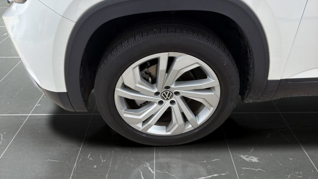 Used 2023 Volkswagen Atlas SE w/ Panoramic Sunroof Package FWD image 24