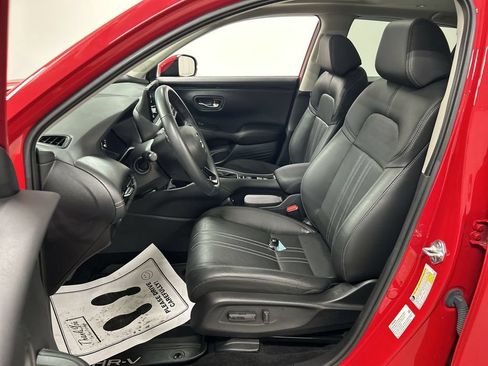 Used 2025 Honda HR-V EX-L image 9