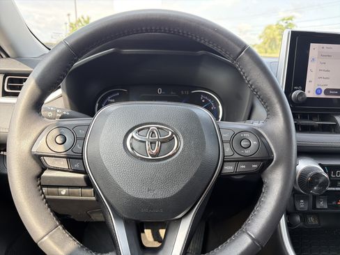 Used 2023 Toyota RAV4 XLE w/ XLE Grade Weather Package AWD/4WD image 14