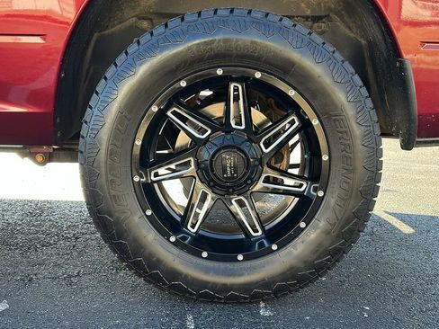 Used 2017 RAM 1500 Express w/ Express Value Package image 11