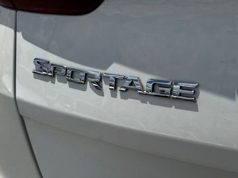 Certified 2022 Kia Sportage SX FWD image 13