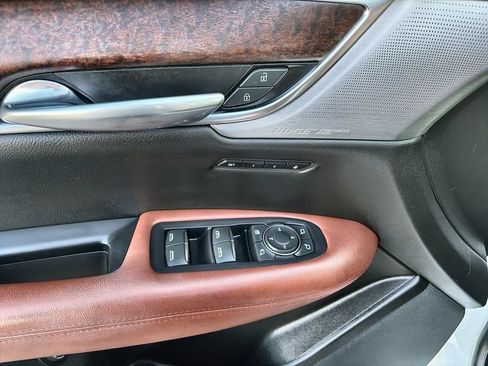 Certified 2020 Cadillac XT5 Sportv AWD/4WD image 24