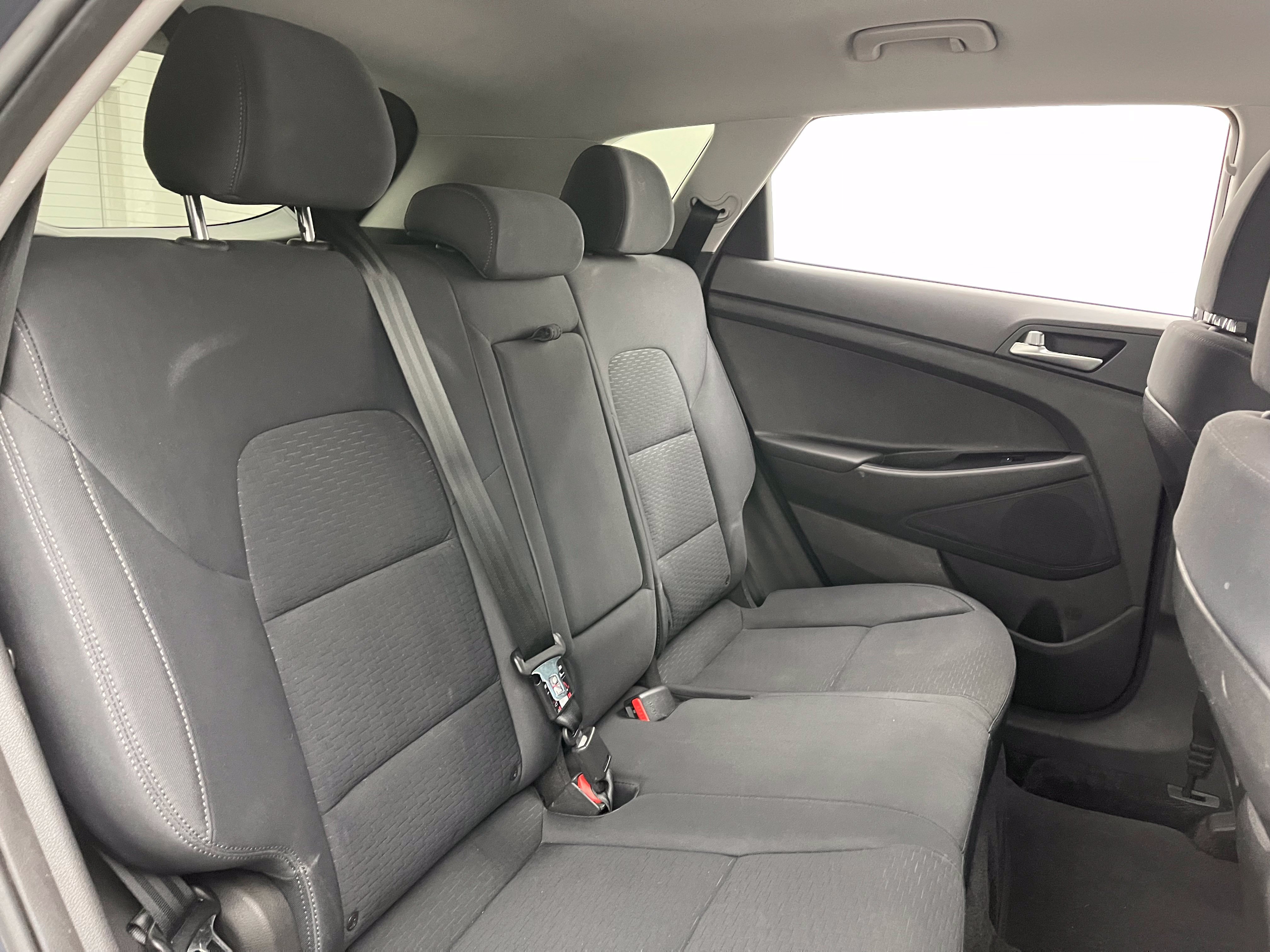 Used 2021 Hyundai Tucson SE FWD image 31