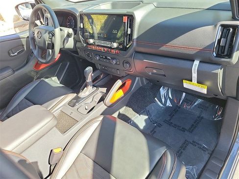 New 2025 Nissan Frontier PRO-4X w/ Pro Premium Package image 11