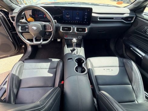 Used 2025 Ford Mustang Premium RWD image 20
