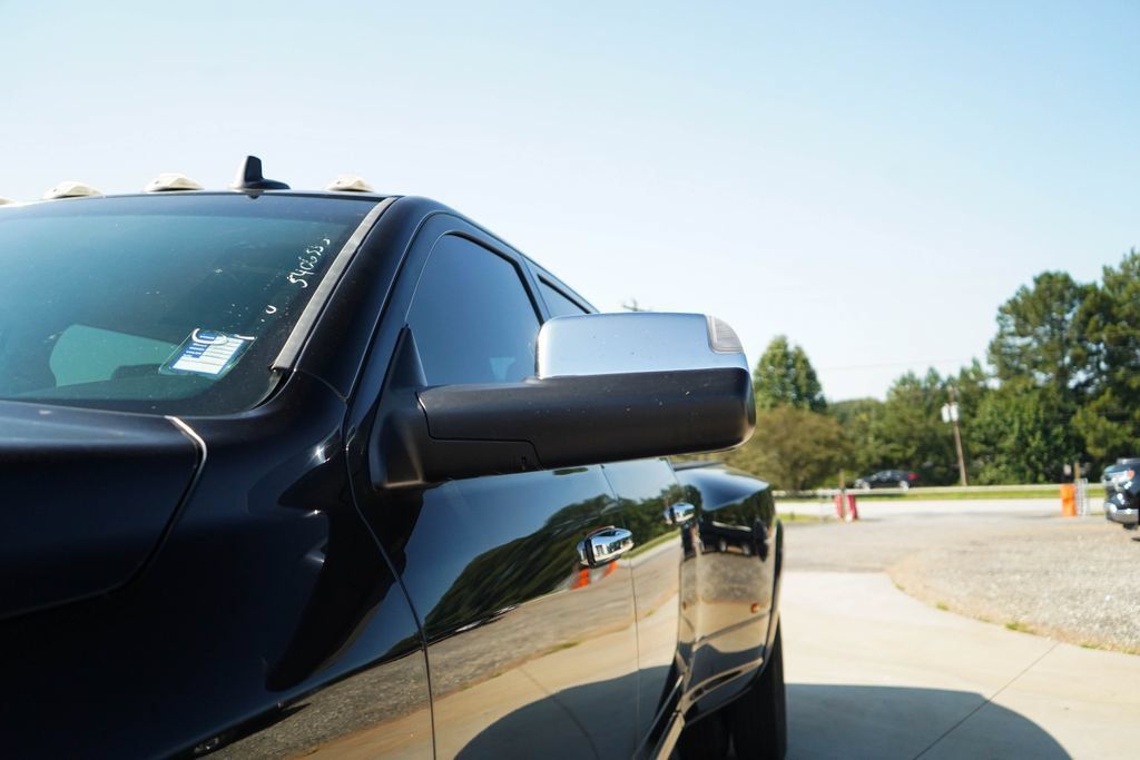 Used 2017 RAM 3500 Laramie AWD/4WD image 23