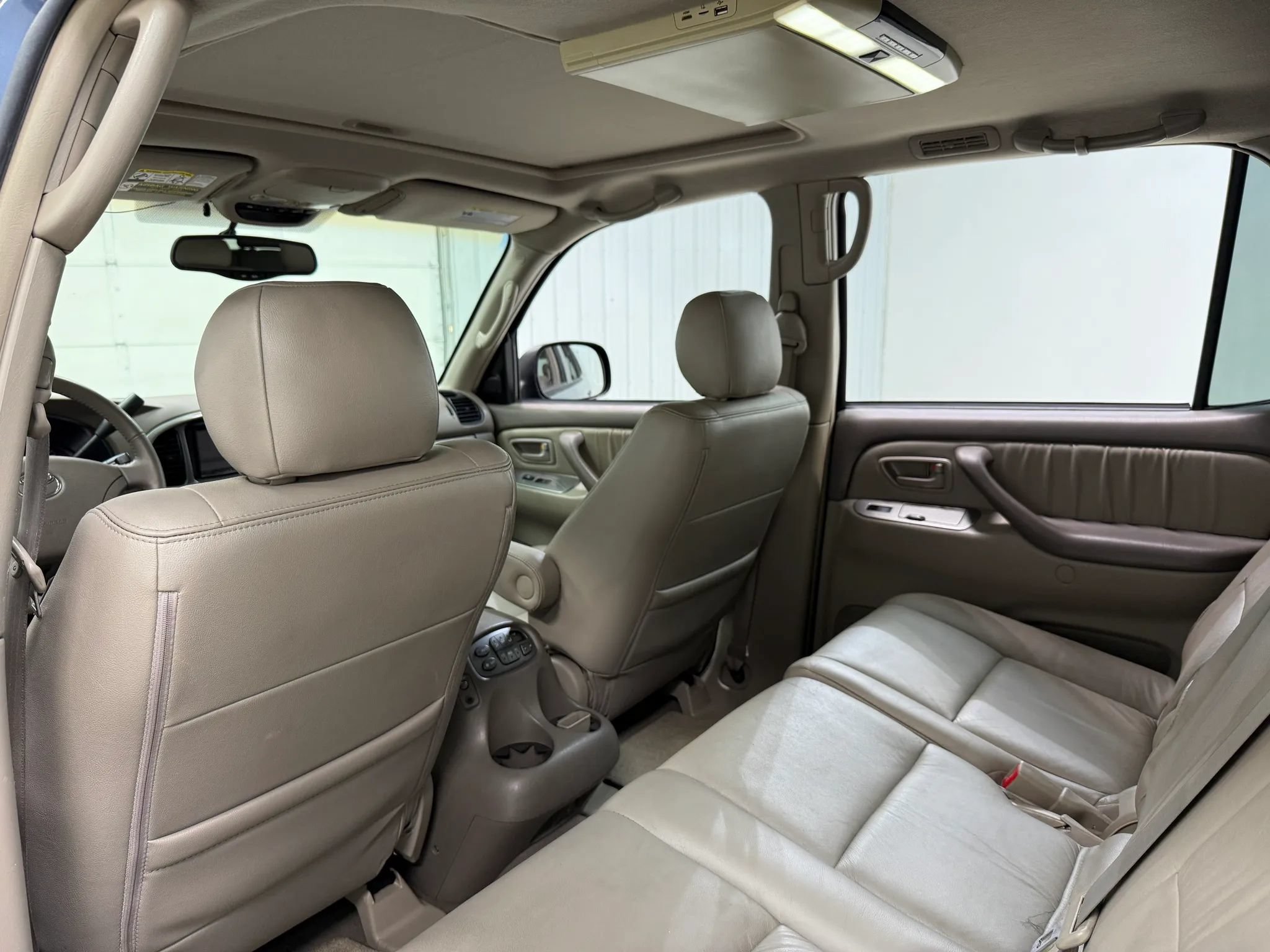 Used 2006 Toyota Sequoia Limited AWD/4WD image 16