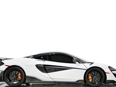 Used 2019 McLaren 600LT RWD image 2