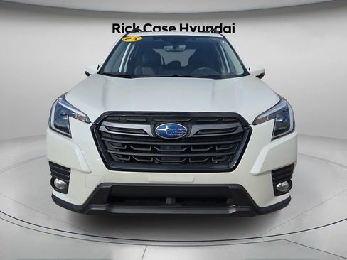 Used 2023 Subaru Forester Limited image 5