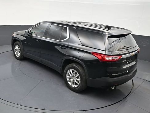 Used 2020 Chevrolet Traverse LS image 15