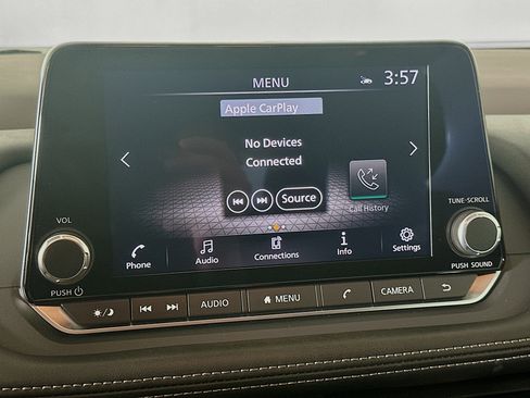 Used 2023 Nissan Rogue SV w/ SV Premium B Package FWD image 21