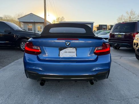 Used 2015 BMW M235i Convertible image 4