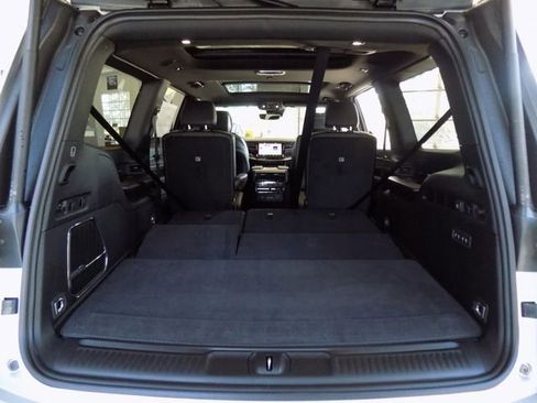 New 2026 Jeep Grand Wagoneer 4WD image 34