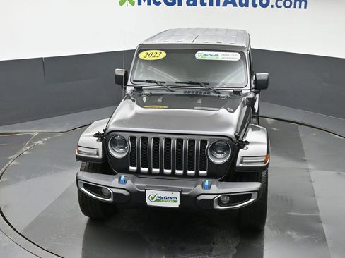 Used 2023 Jeep Wrangler Unlimited Sahara image 23