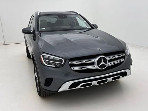 Used 2022 Mercedes-Benz GLC 300 GLC 300 image 3