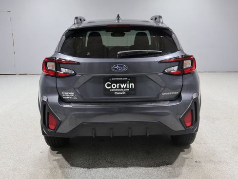 Used 2024 Subaru Crosstrek 2.0i Premium AWD/4WD image 3