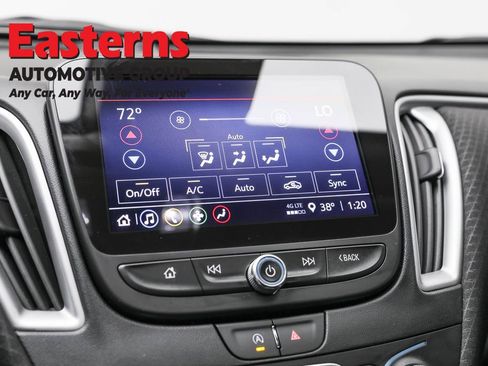 Used 2024 Chevrolet Malibu LT image 19