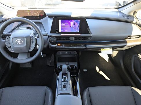 New 2026 Toyota Prius Plug-In Hybrid FWD image 13