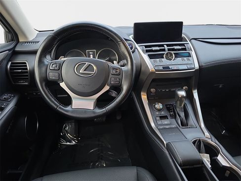 Used 2018 Lexus NX 300h AWD image 21