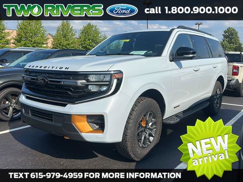 Used 2026 Ford Expedition Tremor AWD/4WD image 1