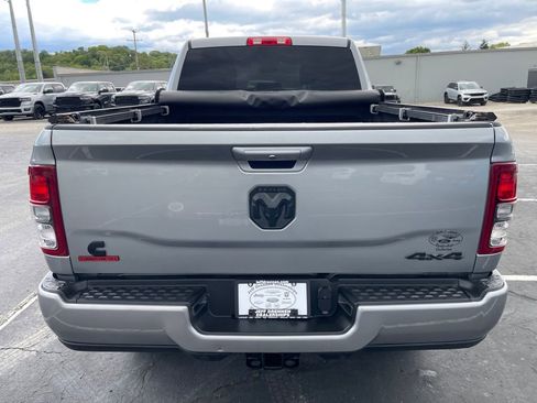 Used 2020 RAM 2500 Big Horn w/ Night Edition AWD/4WD image 6