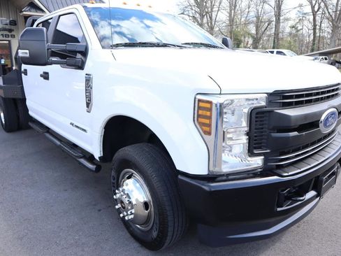 Used 2019 Ford F350 XL w/ Power Equipment Group image 3