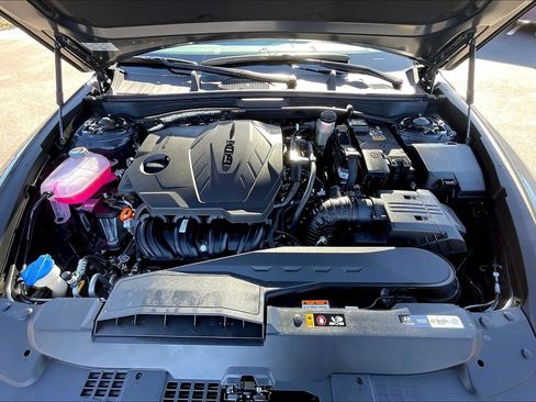 Used 2025 Hyundai Sonata SE image 29