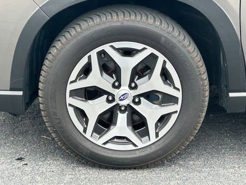 Used 2021 Subaru Forester Premium w/ Popular Package #1 AWD/4WD image 12