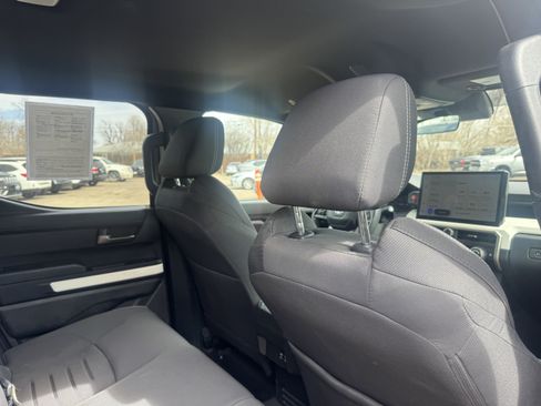 Certified 2024 Toyota Tacoma TRD Off-Road image 17