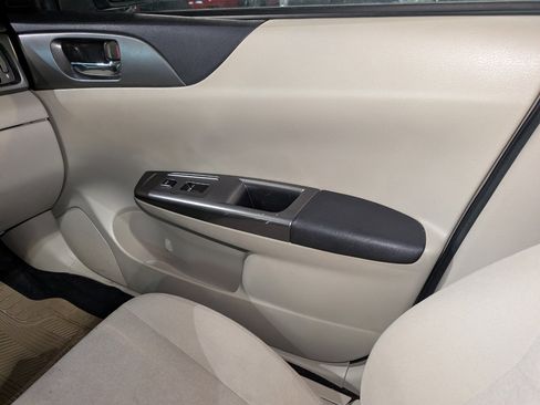 Used 2011 Subaru Impreza 2.5i Premium w/ PWR Moonroof Value Pkg image 34