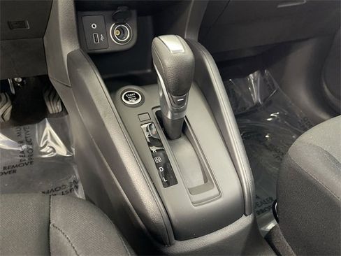 Certified 2025 Nissan Kicks Play S image 26