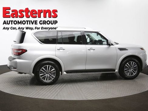 Used 2024 Nissan Armada SL w/ Captain's Chairs Package image 51