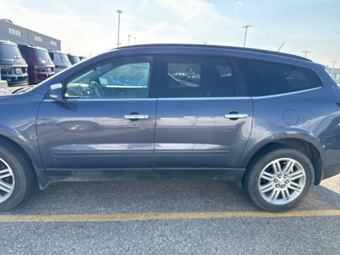 Used 2014 Chevrolet Traverse LT w/ All-Star Edition FWD image 4